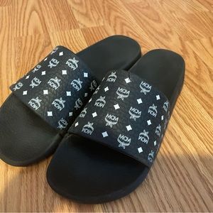 Mcm slides good condition
